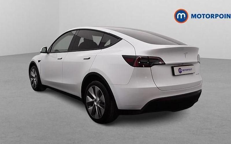 Used Tesla Model Y Long Range AWD 286 kW (389 HP) 2025 SUV