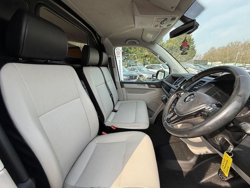 Used VW Transporter Highline 2017 White Van