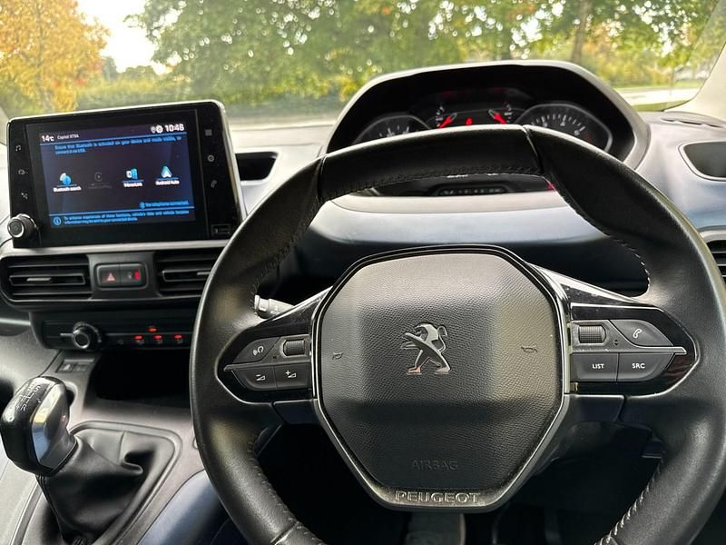 Used Peugeot Rifter Allure 2019 Grey MPV