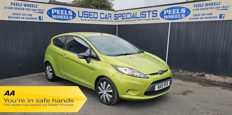 Green Used 2011 Ford Fiesta Hatchback | £2,375 (Fair price) - Image 1/4