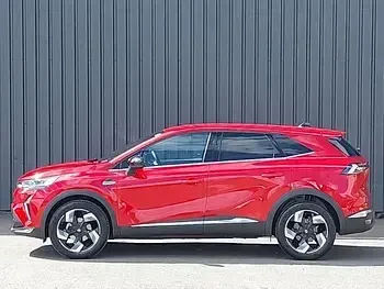 Begagnad Renault Symbioz Techno 140 HK (102 kW) 2025 Röd SUV