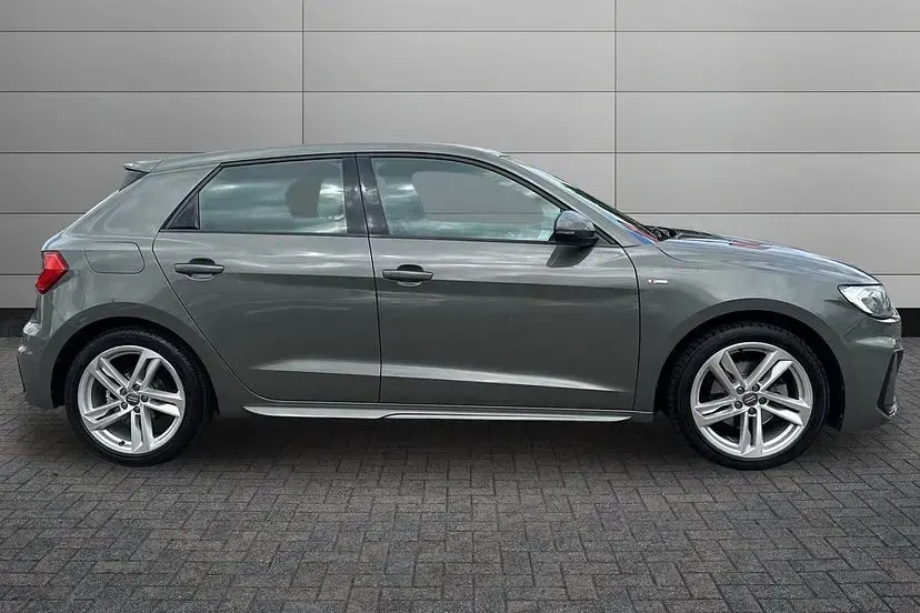 Used Audi A1 Sportback S-Line 114 HP (83 kW) 2019 Chronos grey Hatchback
