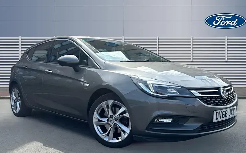Used Vauxhall Astra SRi 200 HP (147 kW) 2018 Hatchback