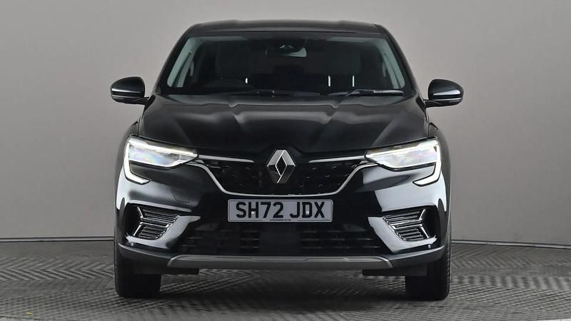 Used Renault Arkana Iconic 142 HP (104 kW) 2022 Black SUV