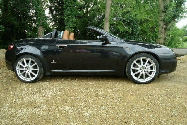 Used 2008 Alfa Romeo Spider Cabriolet | £11,780 - Image 1/4