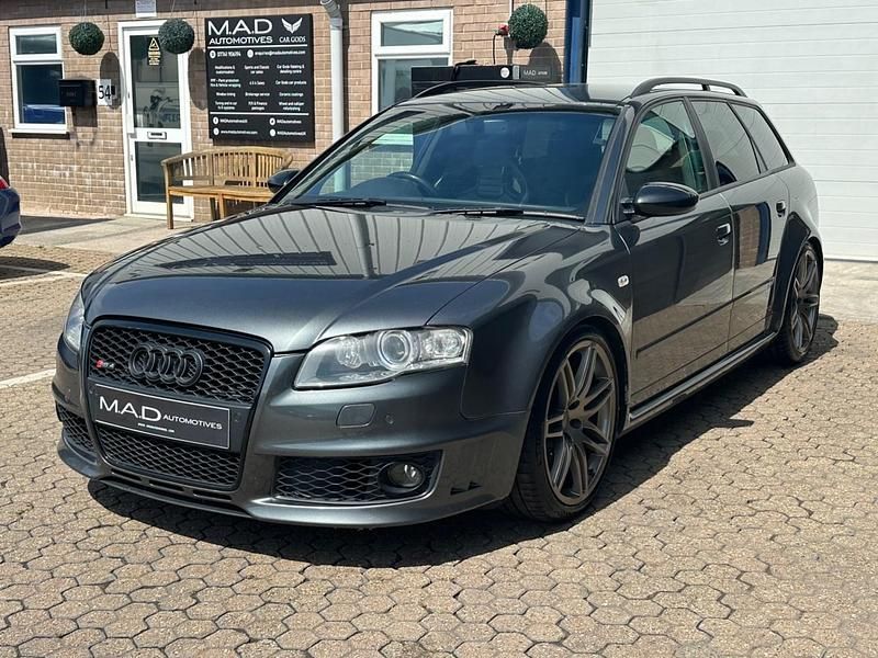 Used Audi RS4 420 HP (308 kW) 2007 Grey Estate