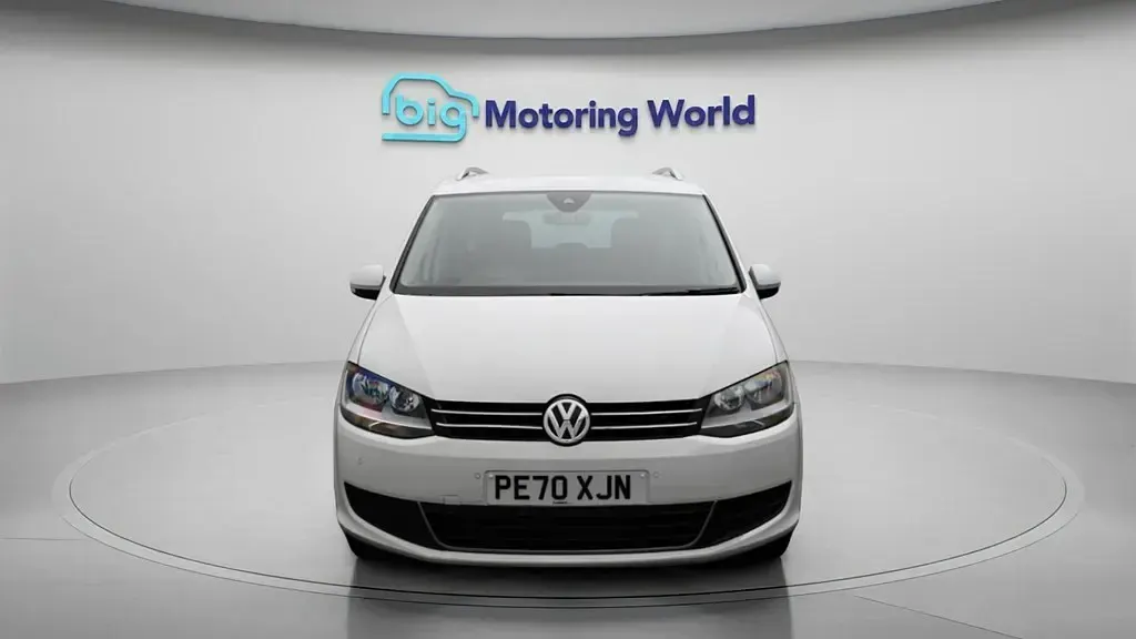 Usado VW Sharan SE 150 HP (110 kW) 2020 Branco Monovolume