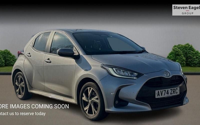 Used Toyota Yaris Hybrid Design 116 HP (85 kW) 2026 Hatchback