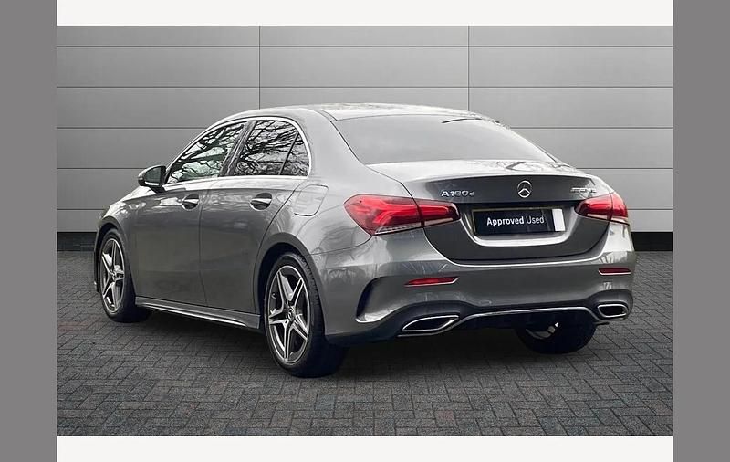 Used Mercedes A180 Executive 116 HP (85 kW) 2019 Grey Sedan