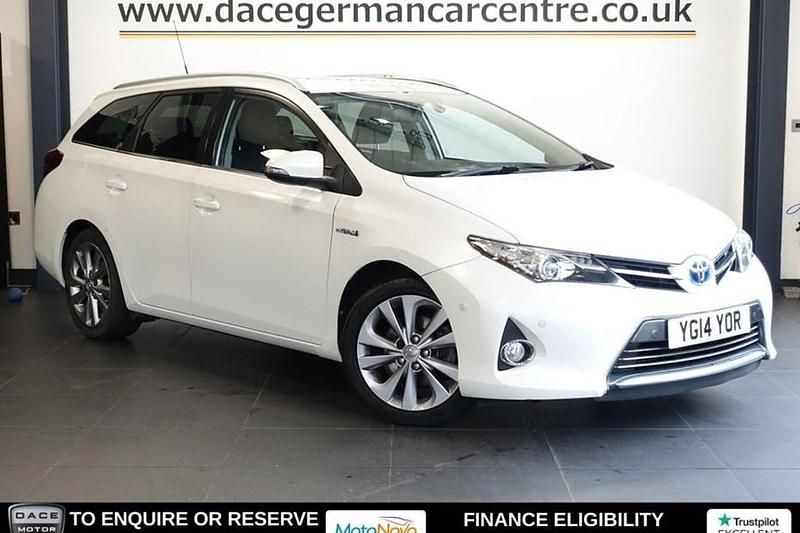 Used Toyota Auris Touring Sports 136 HP (100 kW) 2014 Estate