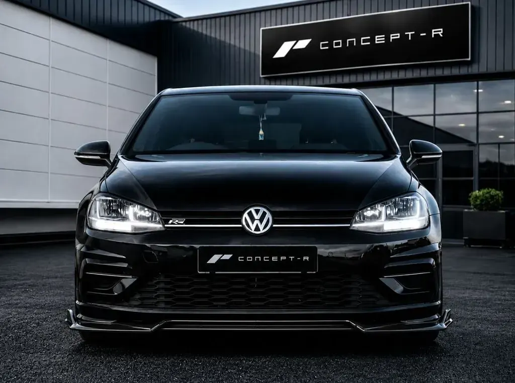 Used VW Golf VII R-line 150 HP (110 kW) 2019 Black Hatchback