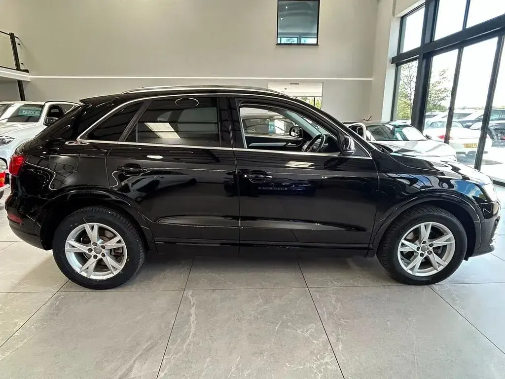 Used Audi Q3 Sport 147 HP (108 kW) 2017 Black SUV