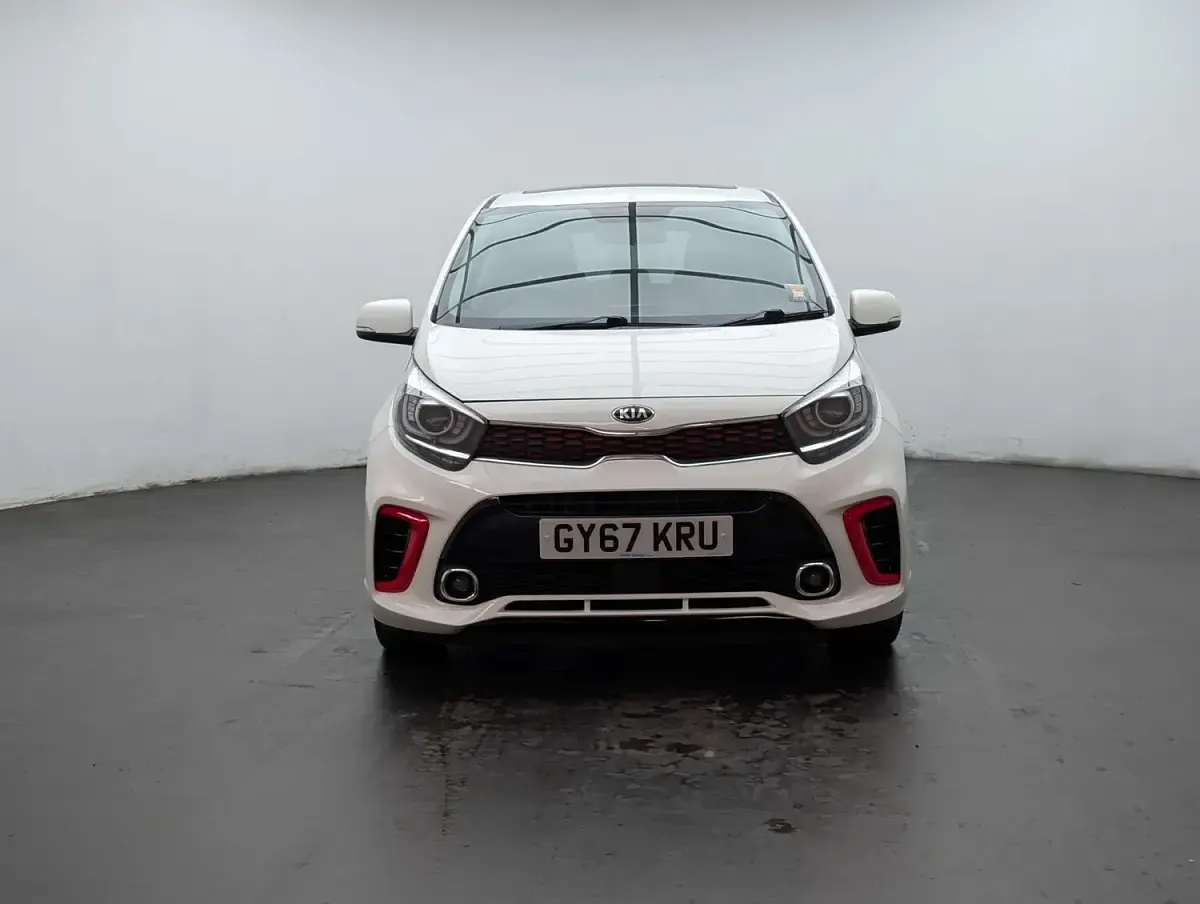 Used Kia Picanto GT-Line S 83 HP (61 kW) 2017 White Hatchback