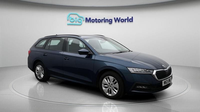 Used 2021 Skoda Octavia SE Technology | £15,100 (Good price) - Image 1/4