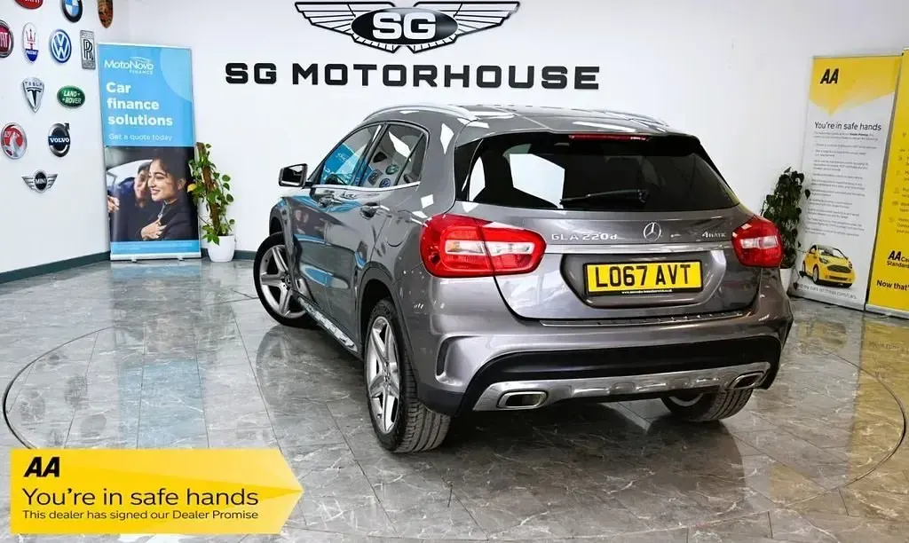 Usado Mercedes A220 AMG line 177 HP (130 kW) 2017 Cinzento SUV