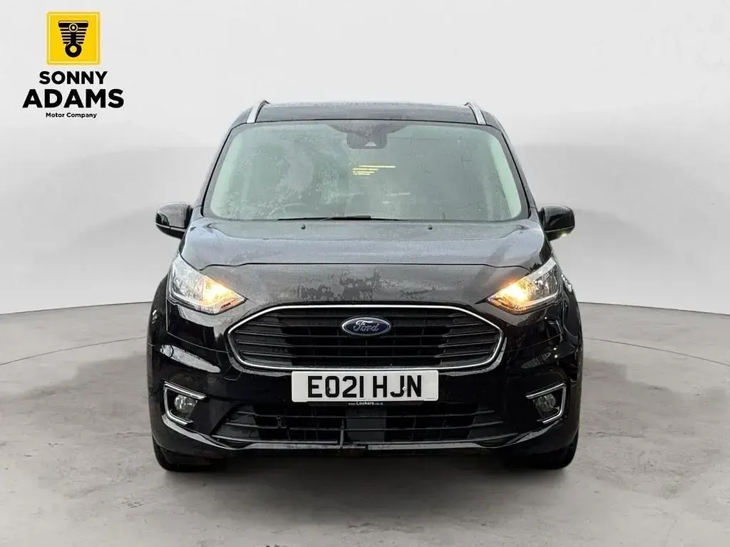 Used Ford Grand Tourneo Connect Titanium 120 HP (88 kW) 2021 Black MPV