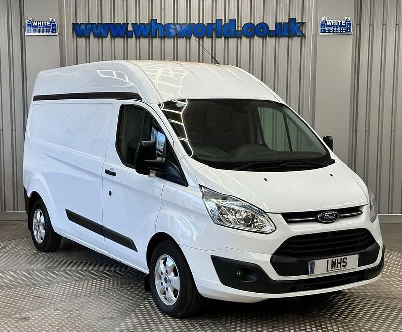 White Used 2015 Ford Transit Custom Trend | £9,995 - Image 1/4