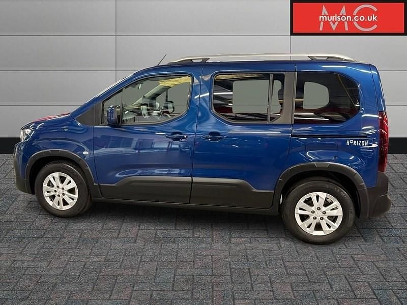 Used Peugeot Rifter Allure 100 HP (73 kW) 2019 Blue MPV