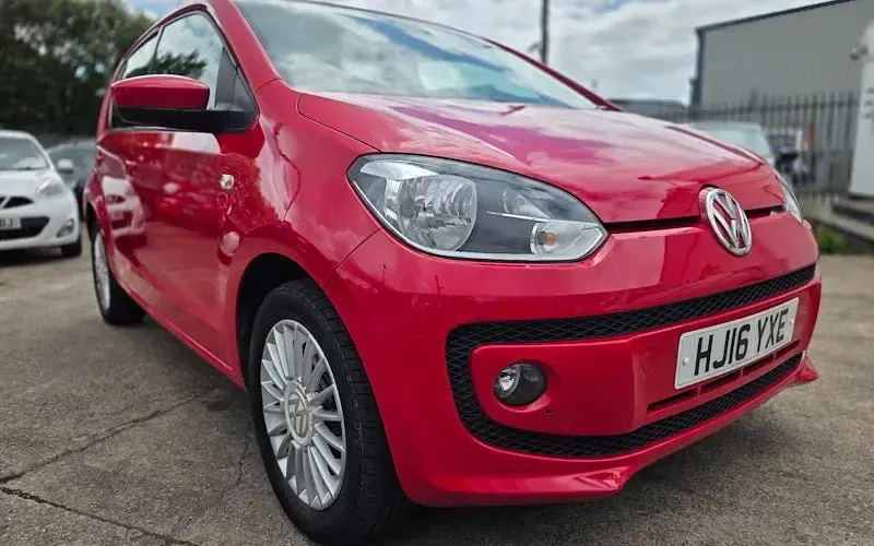 Used VW up! high up! 75 HP (55 kW) 2016 Hatchback