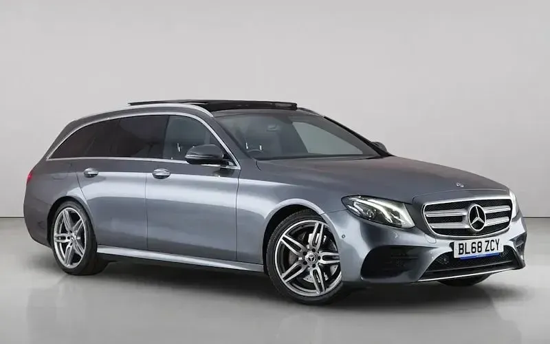 Used Mercedes E220 AMG Line Premium 194 HP (142 kW) 2018 Estate