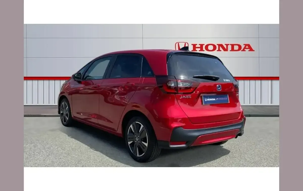 Used Honda Jazz Advance 120 HP (88 kW) 2025 Red Hatchback