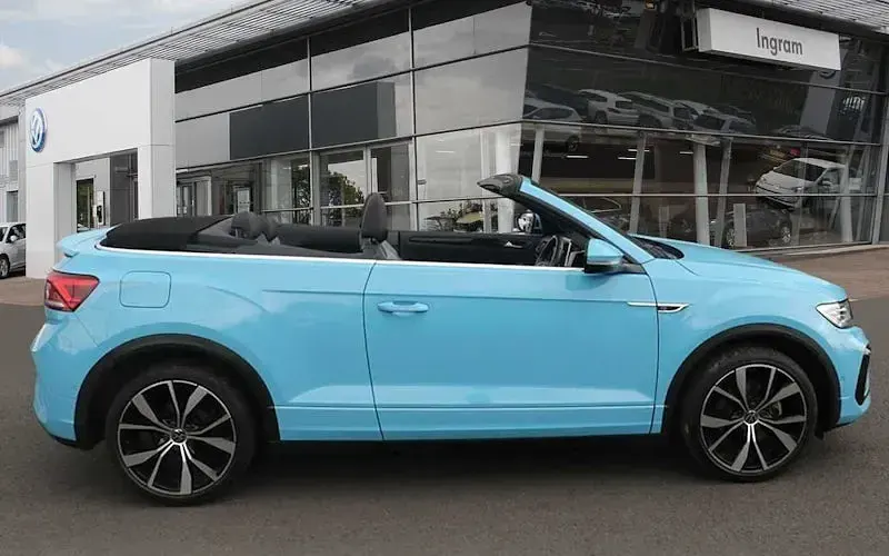 Usado VW T-Roc Cabriolet R-line 150 HP (110 kW) 2026 Cabrios