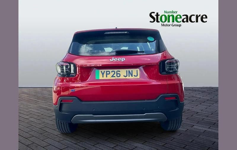 Ny Jeep Avenger EV Longitude 114 kW (156 HK) 2026 Röd SUV