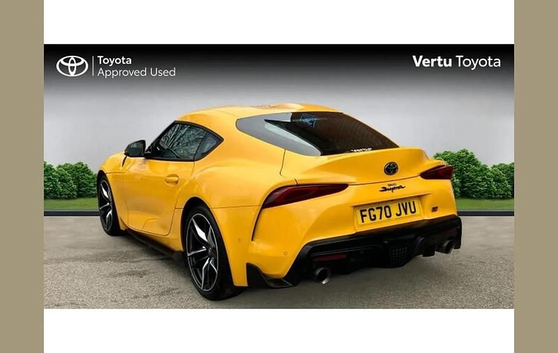 Used Toyota Supra 335 HP (246 kW) 2020 Yellow Coupe