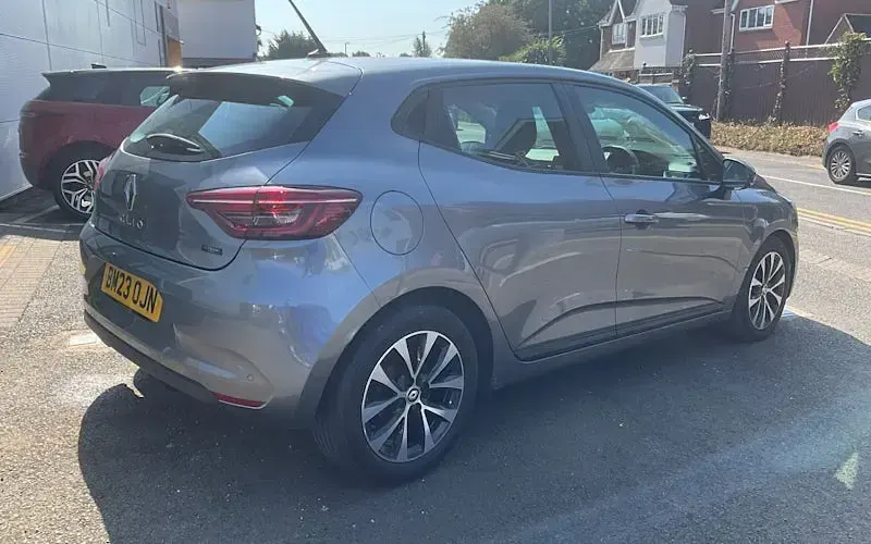 Used Renault Clio Evolution 145 HP (106 kW) 2023 Grey Hatchback