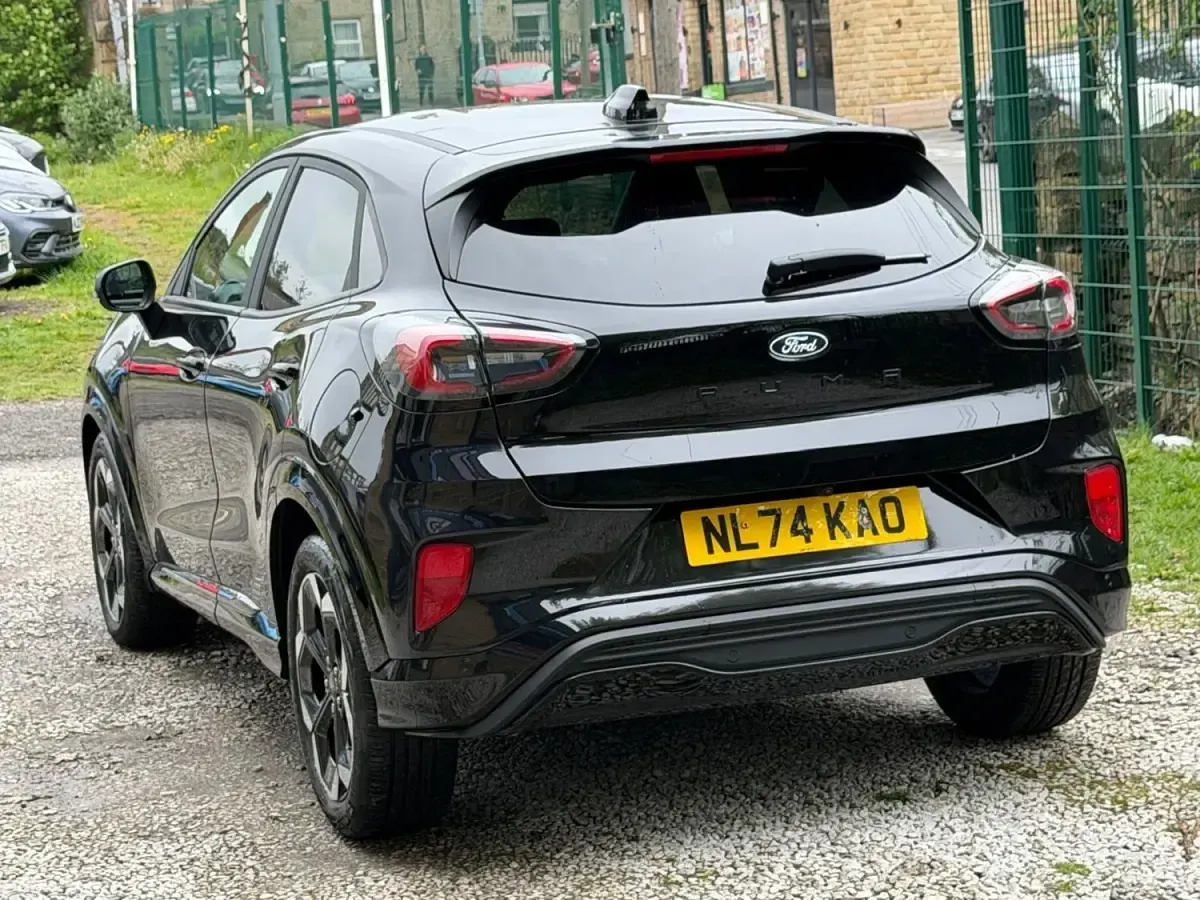 Usado Ford Puma ST-Line X 2024 Negro SUV