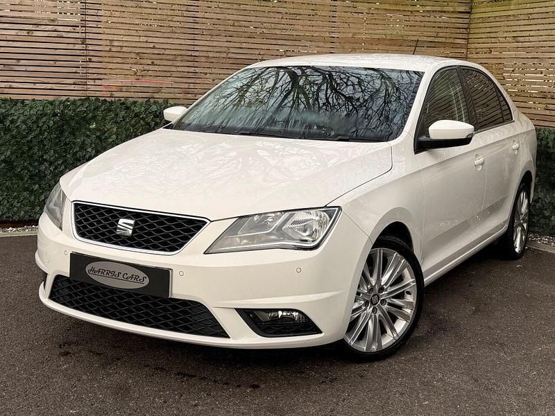 Used Seat Toledo Style 2016 White Hatchback