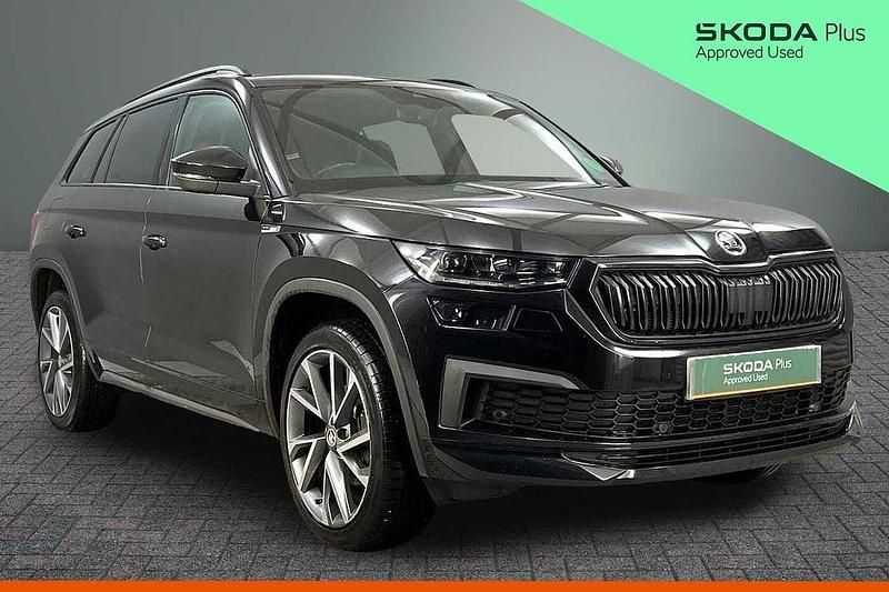 Used Skoda Kodiaq SportLine 147 HP (108 kW) 2022 Black magic pearl effect SUV