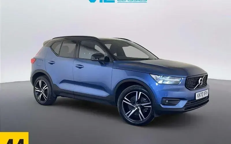 Used Volvo XC40 R-Design 211 HP (155 kW) 2020 SUV
