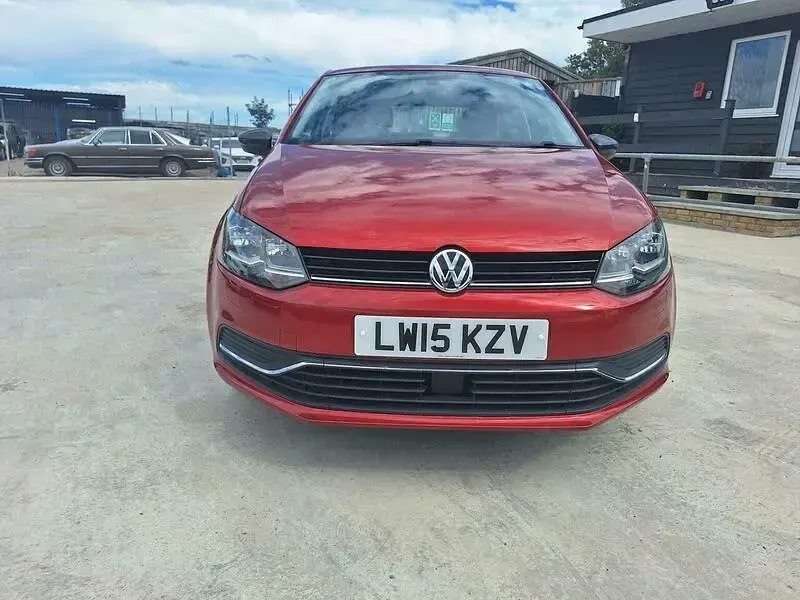 Used VW Polo Edition 2015 Red