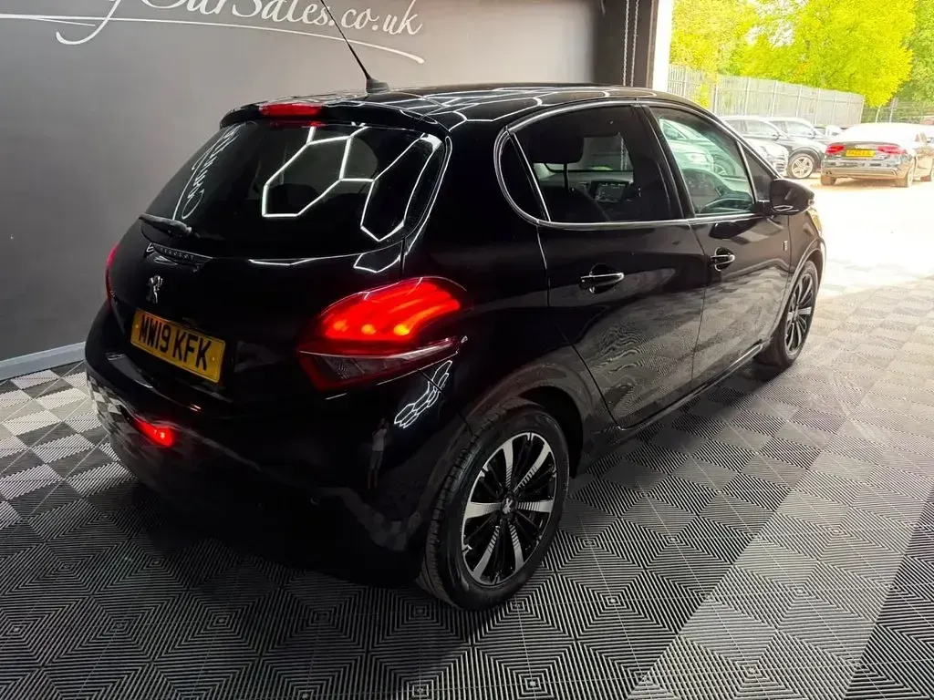 Used Peugeot 208 S 110 HP (80 kW) 2019 Black Hatchback