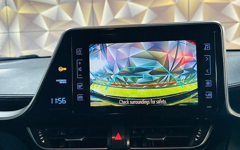 Used Toyota C-HR Design 122 HP (89 kW) 2019 Black SUV