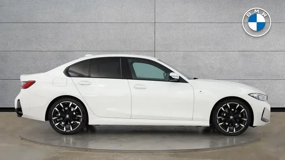 Used BMW 320 M Sport 184 HP (135 kW) 2026 White