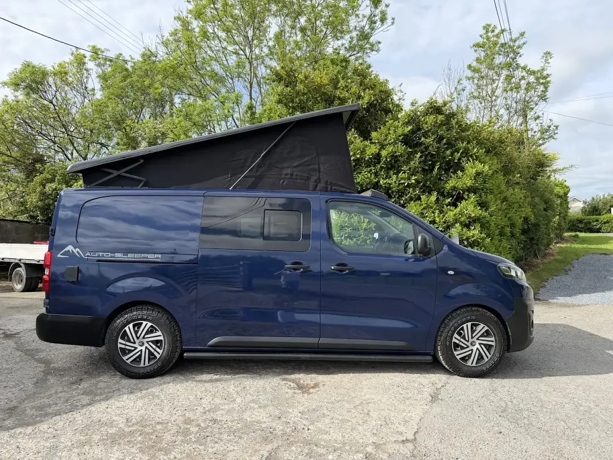 Used Citroën Dispatch 2019 Blue MPV
