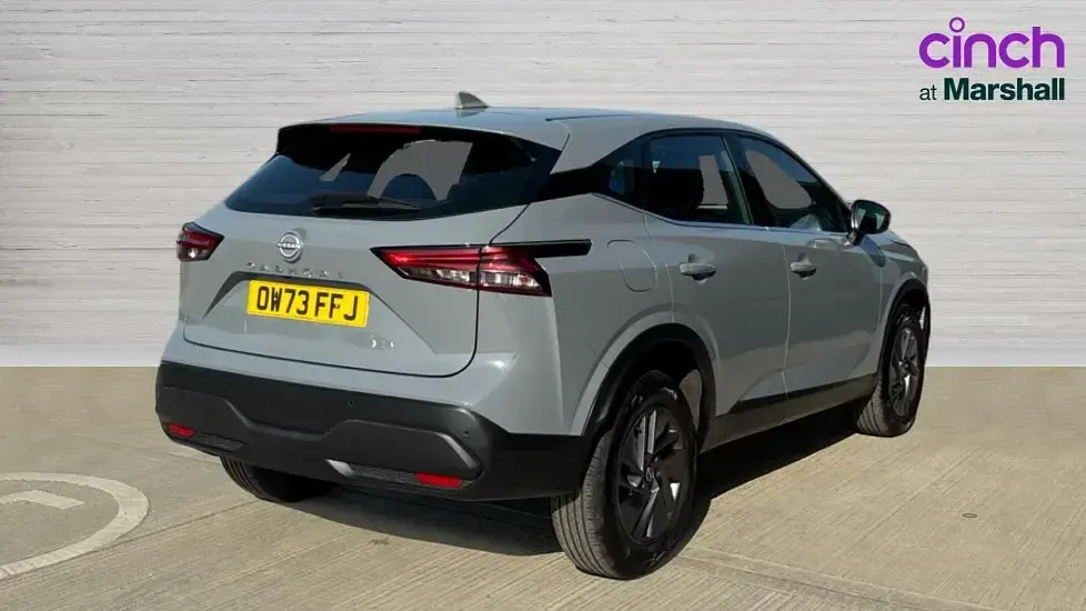 Used Nissan Qashqai Acenta Premium 140 HP (102 kW) 2023 Grey SUV