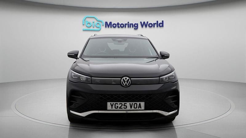 Used VW Tiguan R-line 204 HP (150 kW) 2025 Grey SUV