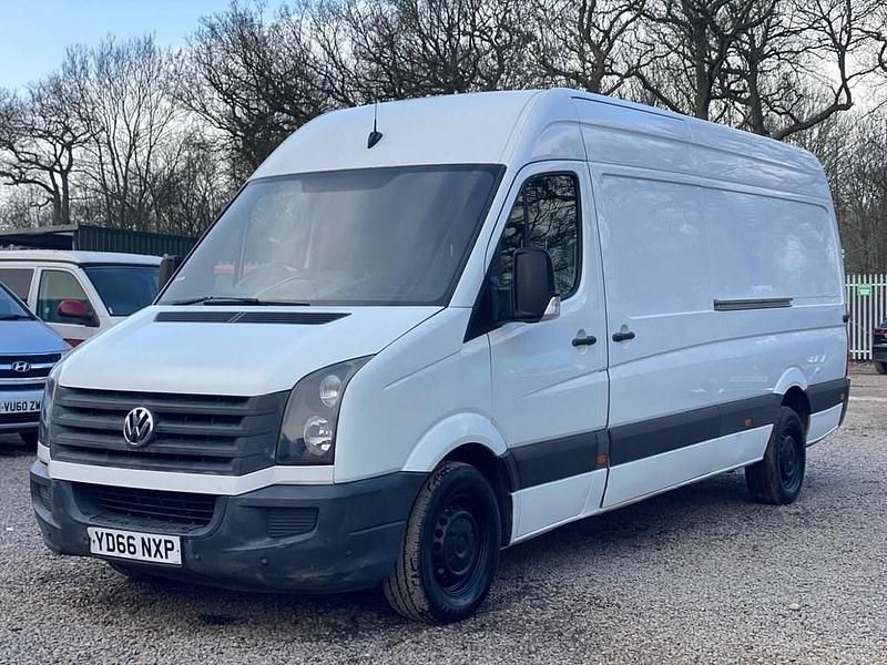 Usado VW Crafter 140 HP (102 kW) 2016 Branco Van
