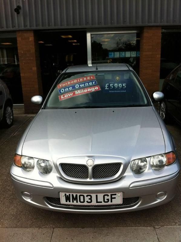 Used MG ZS 2003 Silver Sedan