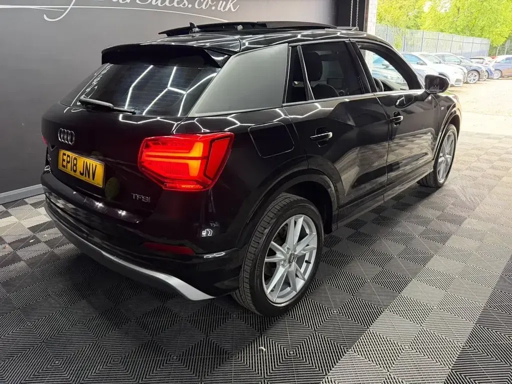 Used Audi Q2 S-Line 150 HP (110 kW) 2018 Black SUV