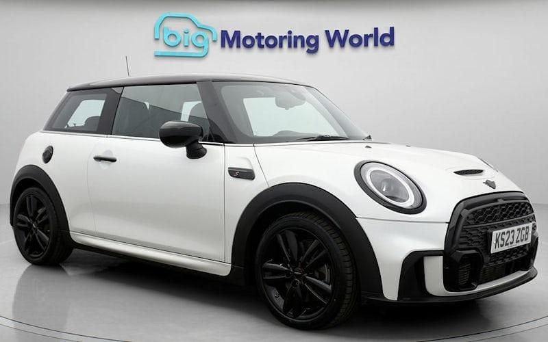 Used 2020 Mini Cooper S Comfort Hatchback | £22,200 (Expensive) - Image 1/4