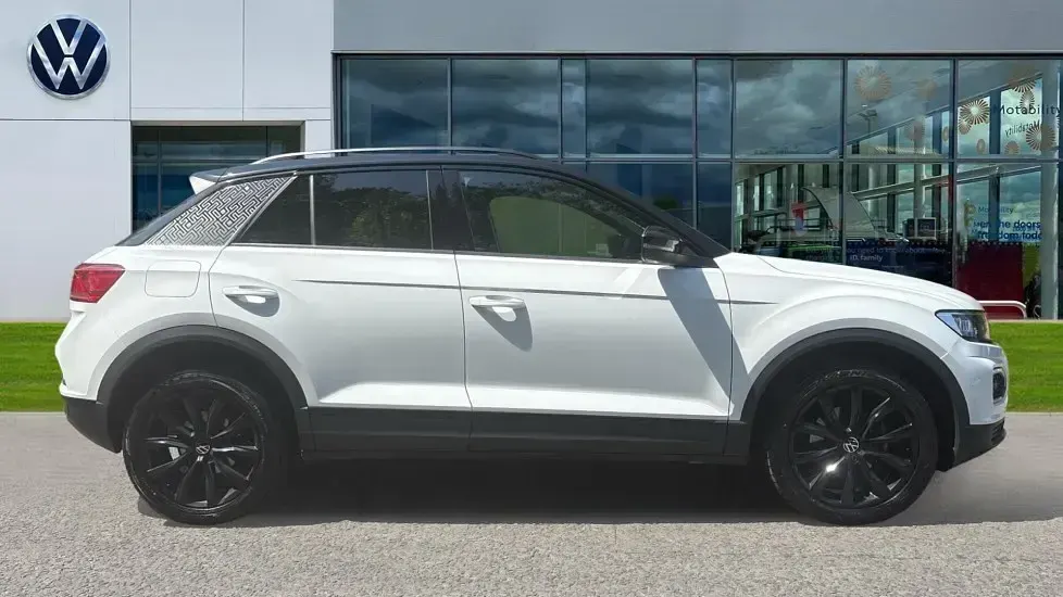 Used VW T-Roc Black Edition 150 HP (110 kW) 2021 White SUV