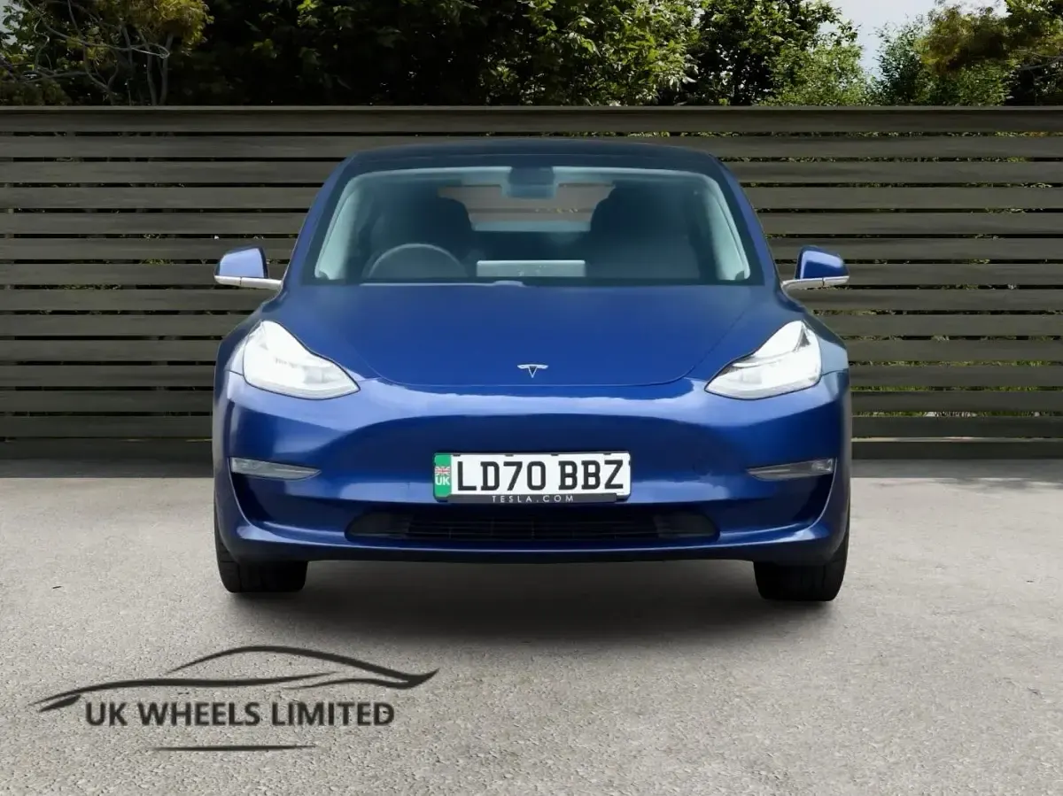 Used Tesla Model 3 Long Range AWD 77 kW (106 HP) 2020 Blue Sedan