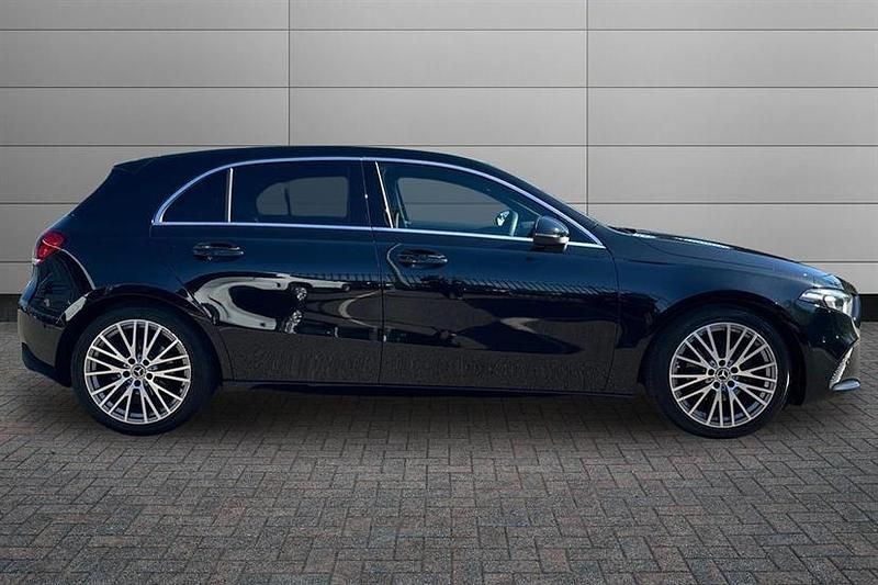 Used Mercedes A180 Executive 136 HP (100 kW) 2023 Black Hatchback