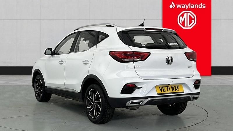 Used MG ZS Exclusive 106 HP (77 kW) 2022 White SUV