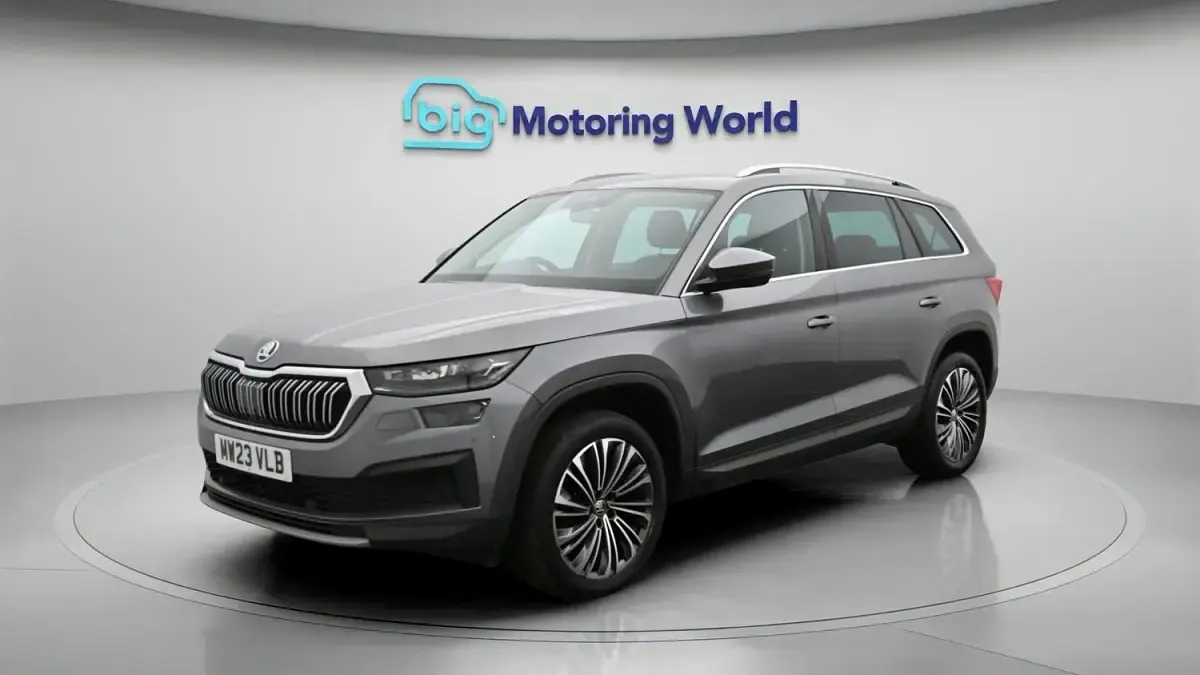 Used Skoda Kodiaq SE L Executive 150 HP (110 kW) 2023 Grey SUV
