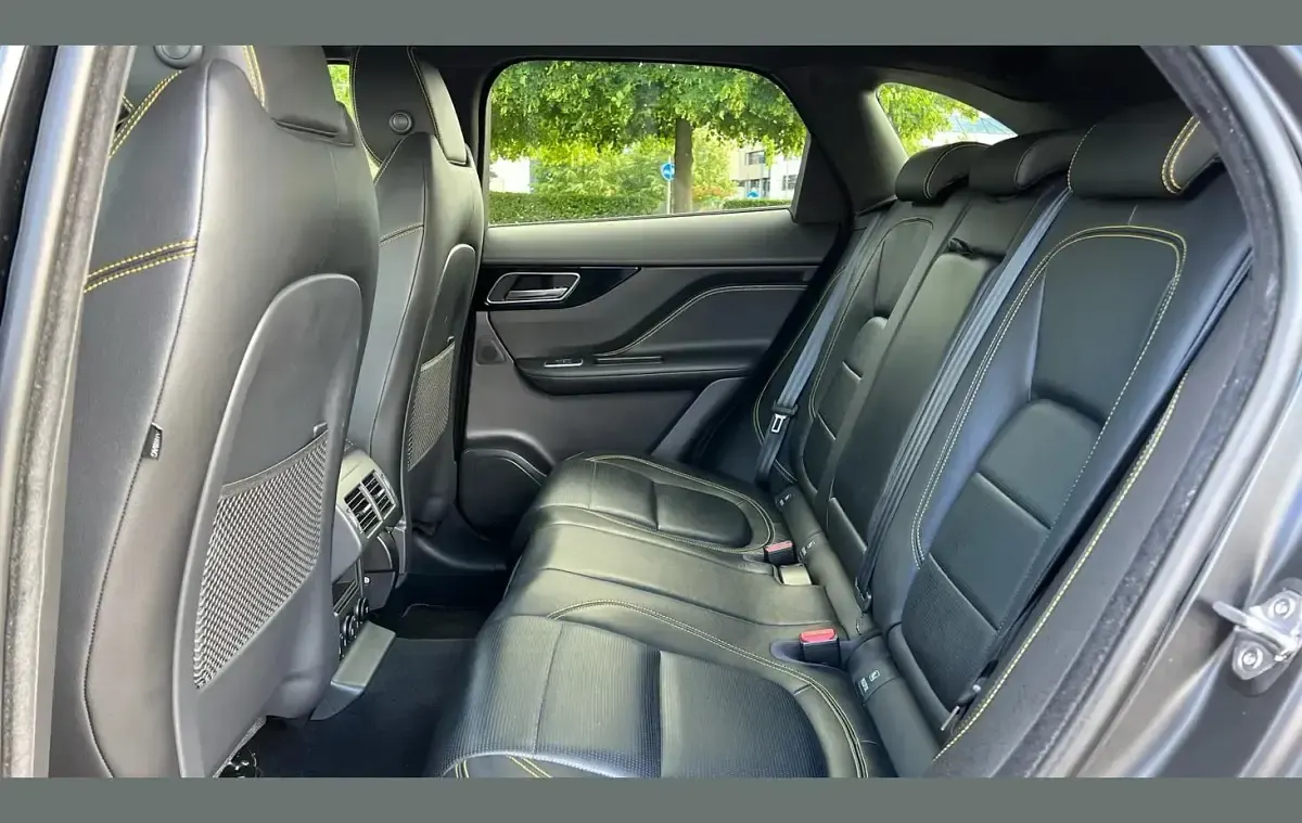 Used Jaguar F-Pace 296 HP (217 kW) 2020 Black SUV